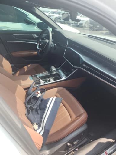 A6 (C8)