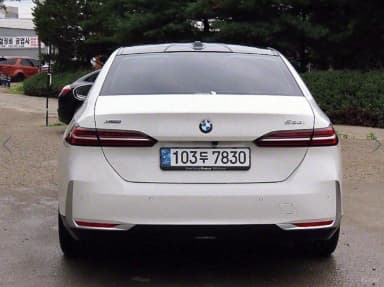 5 Series (G60)