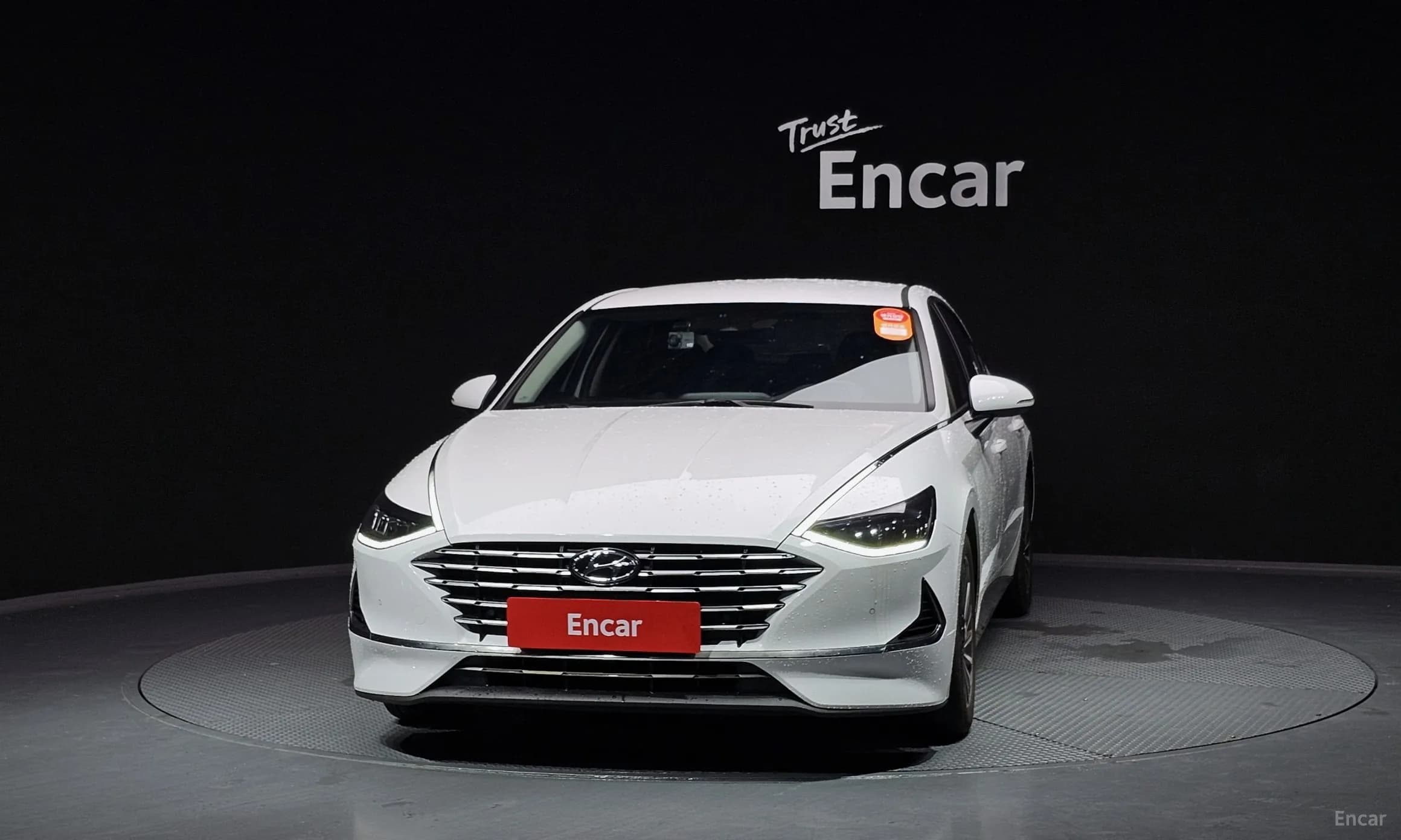 Sonata Hybrid (DN8)