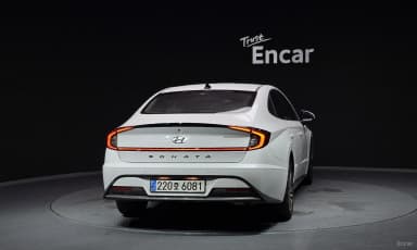 Sonata Hybrid (DN8)