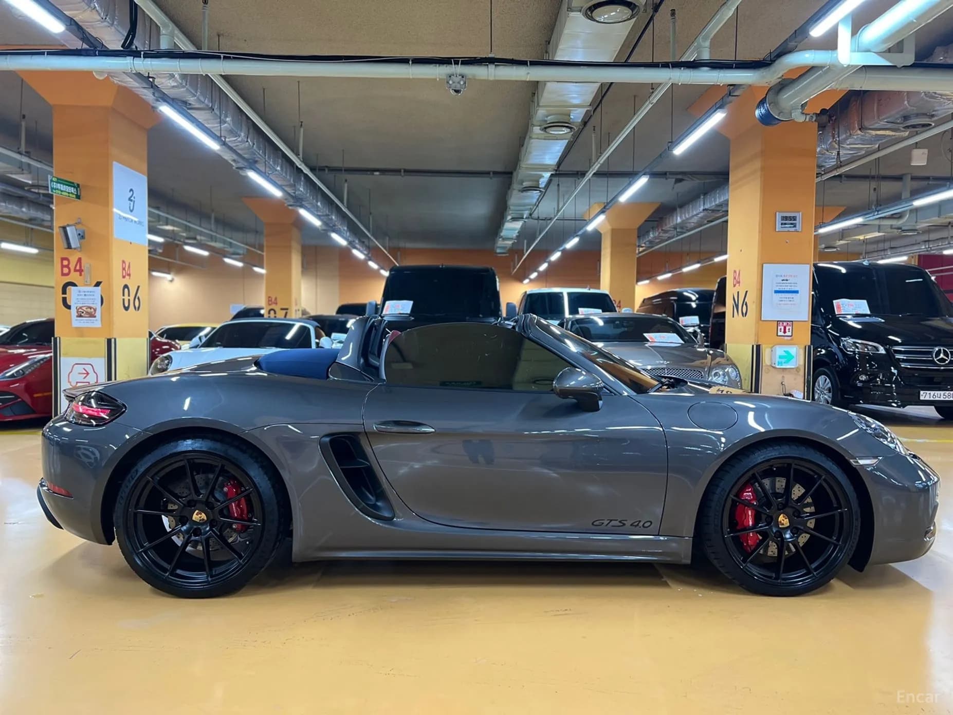 718 Boxster