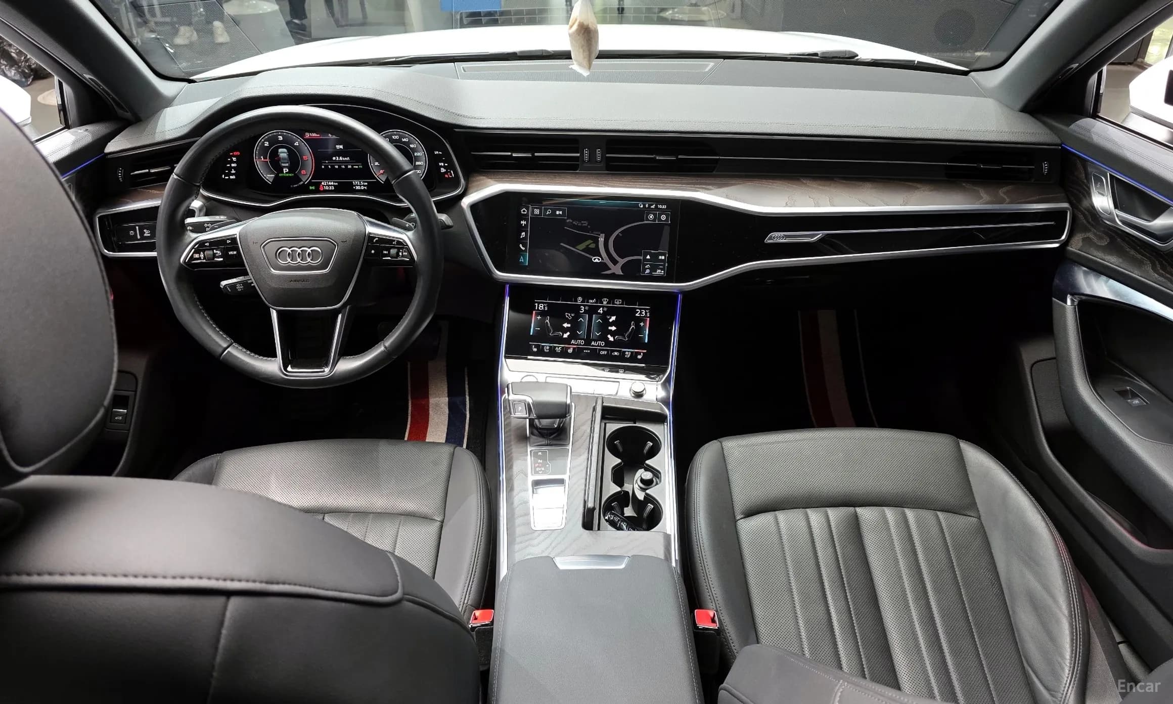 A6 (C8)