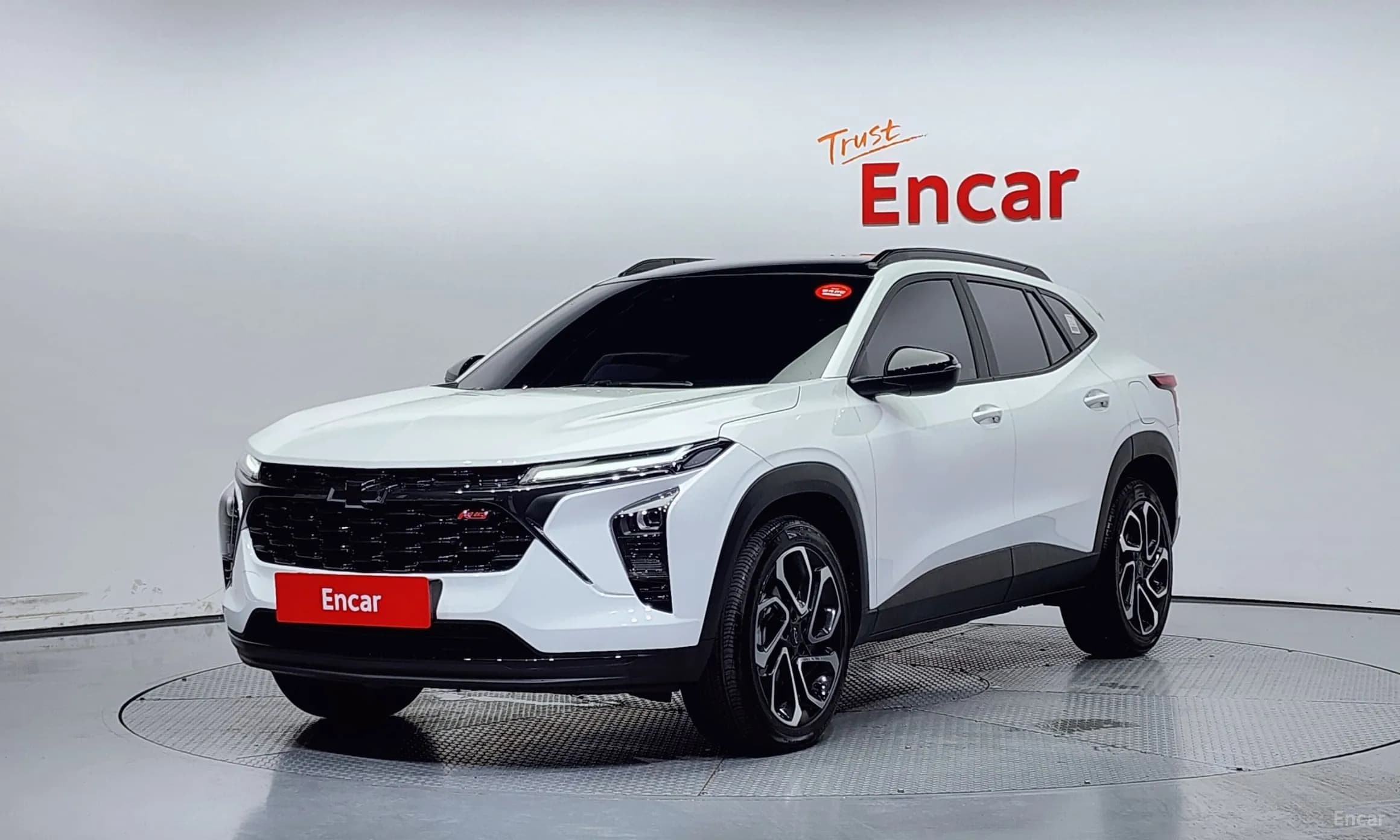 Trax Crossover