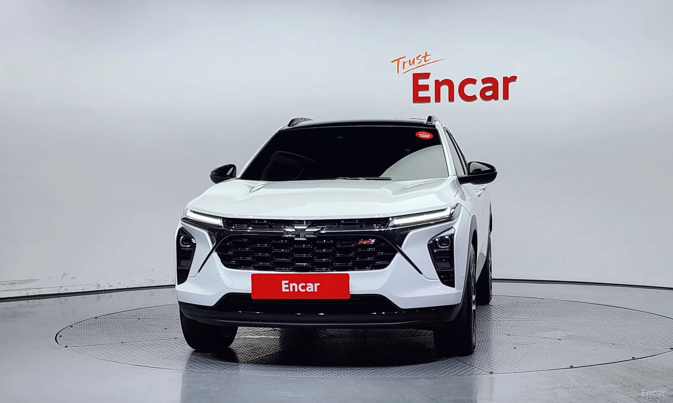 Trax Crossover