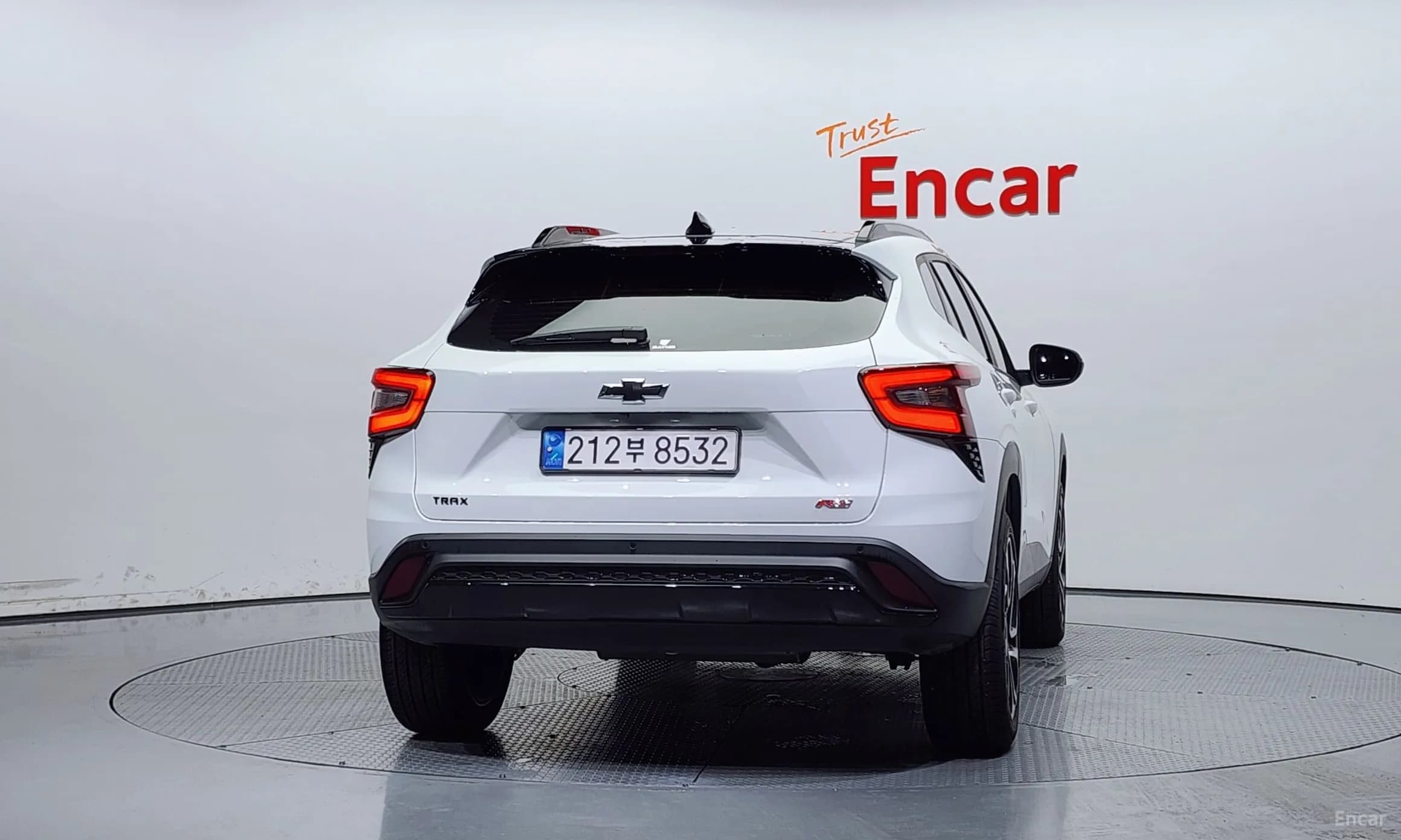 Trax Crossover