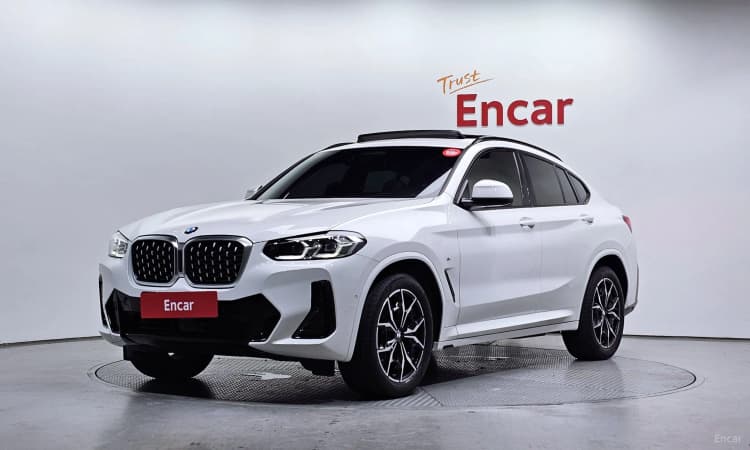 X4 (G02)