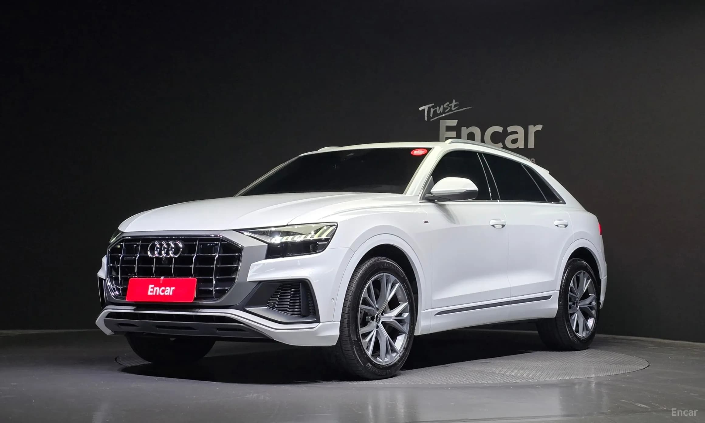 Q8 (4M)