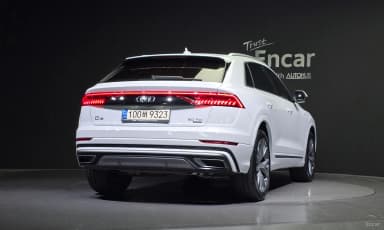 Q8 (4M)