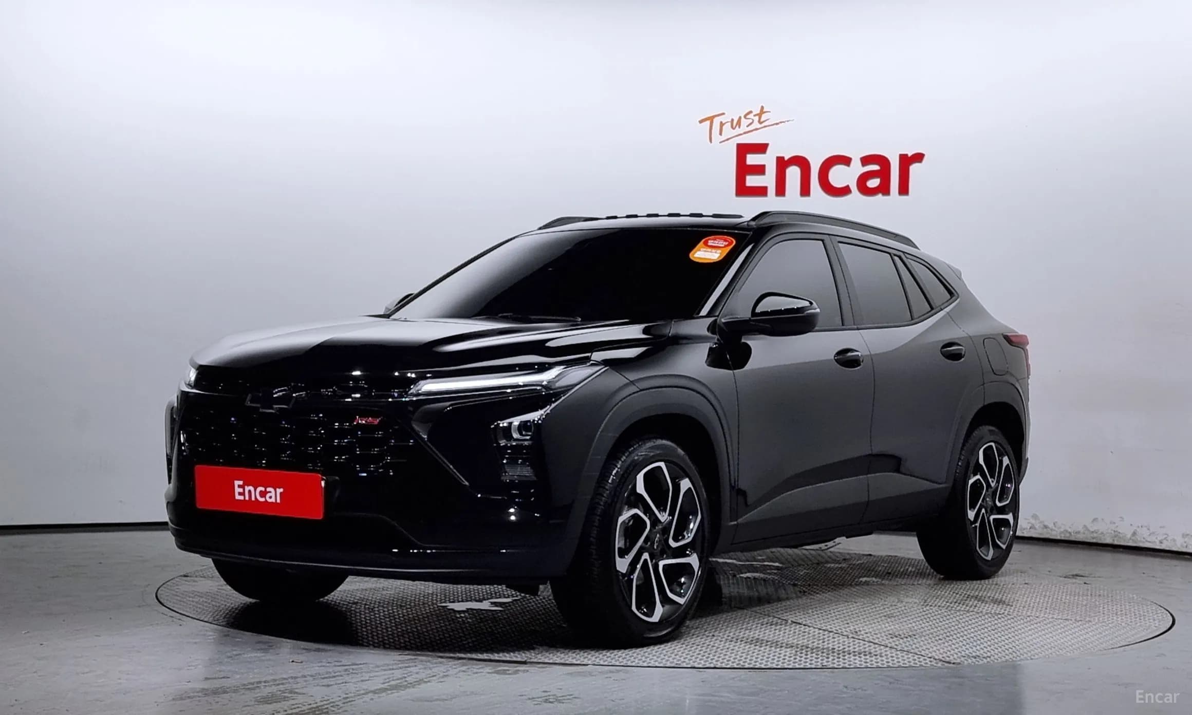 Trax Crossover