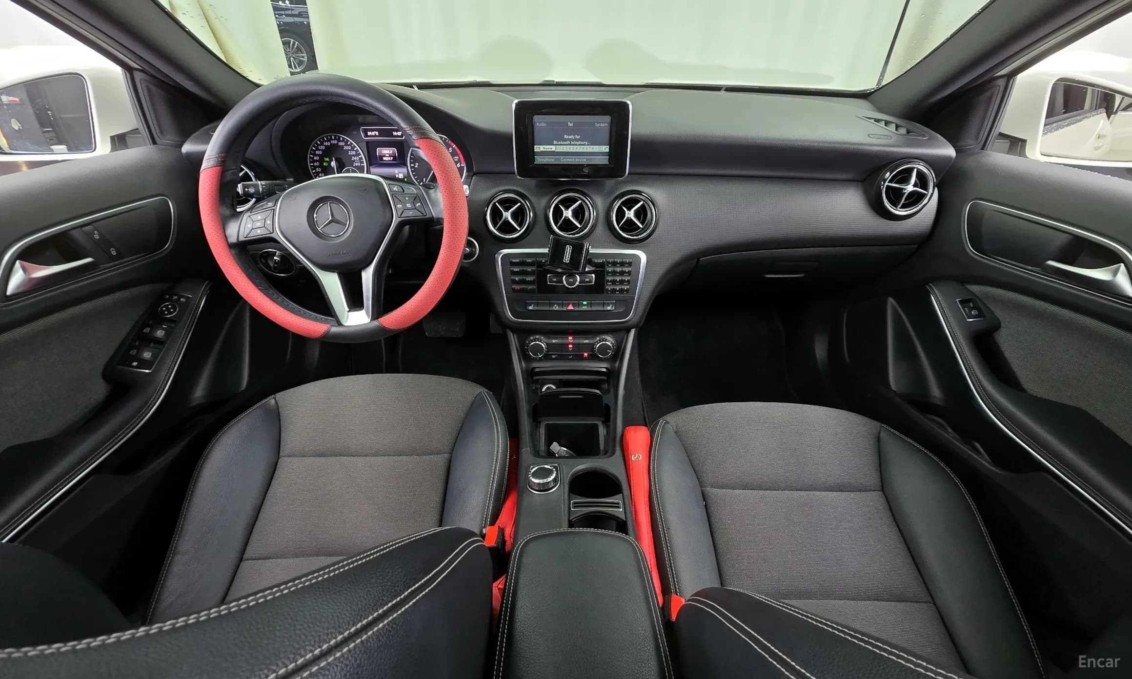 A-Class W176
