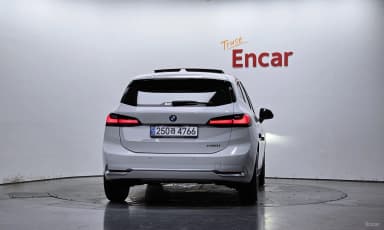 2 Series Active Tourer (U06)