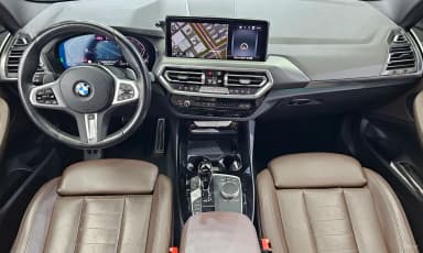X3 (G01)