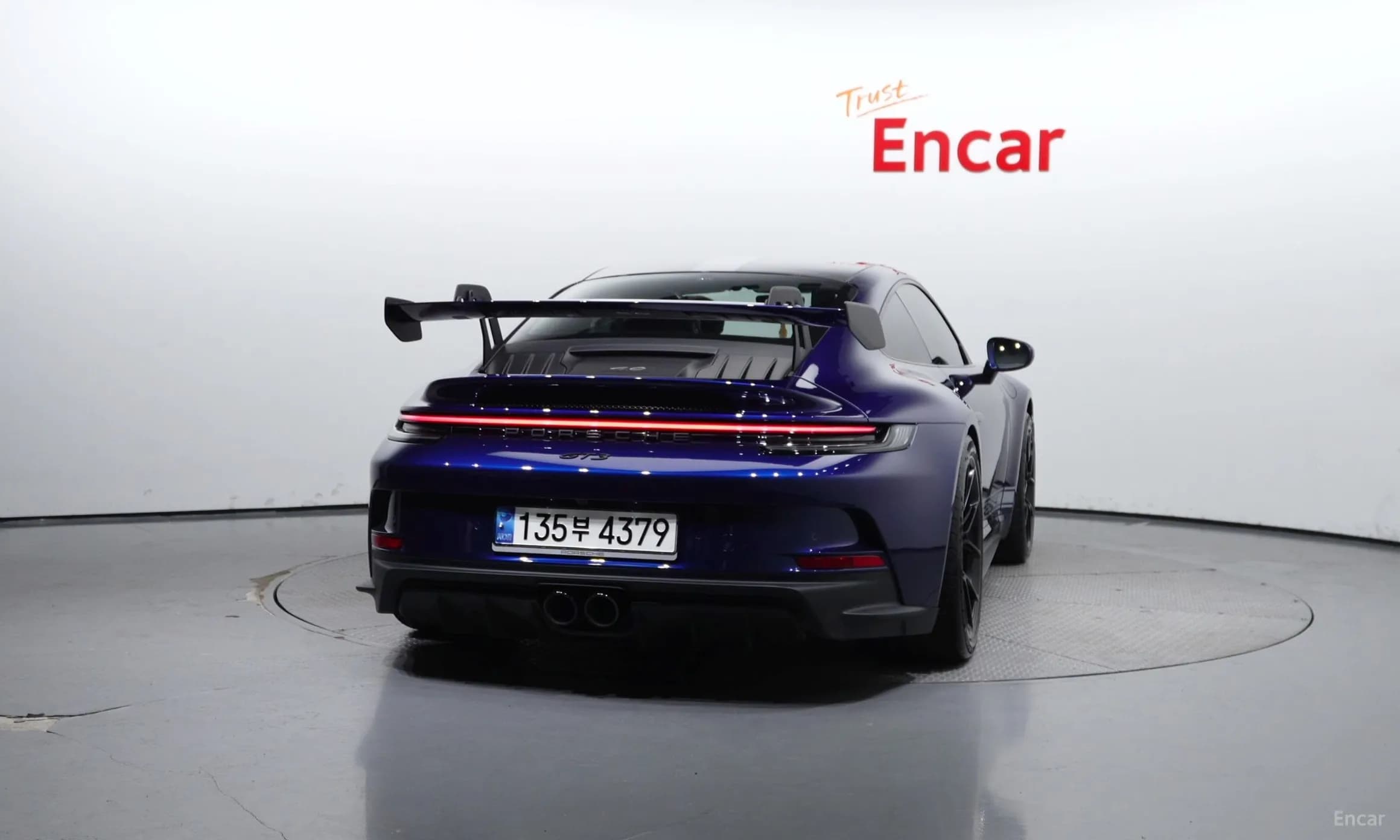 911 (992)