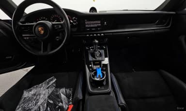 911 (992)