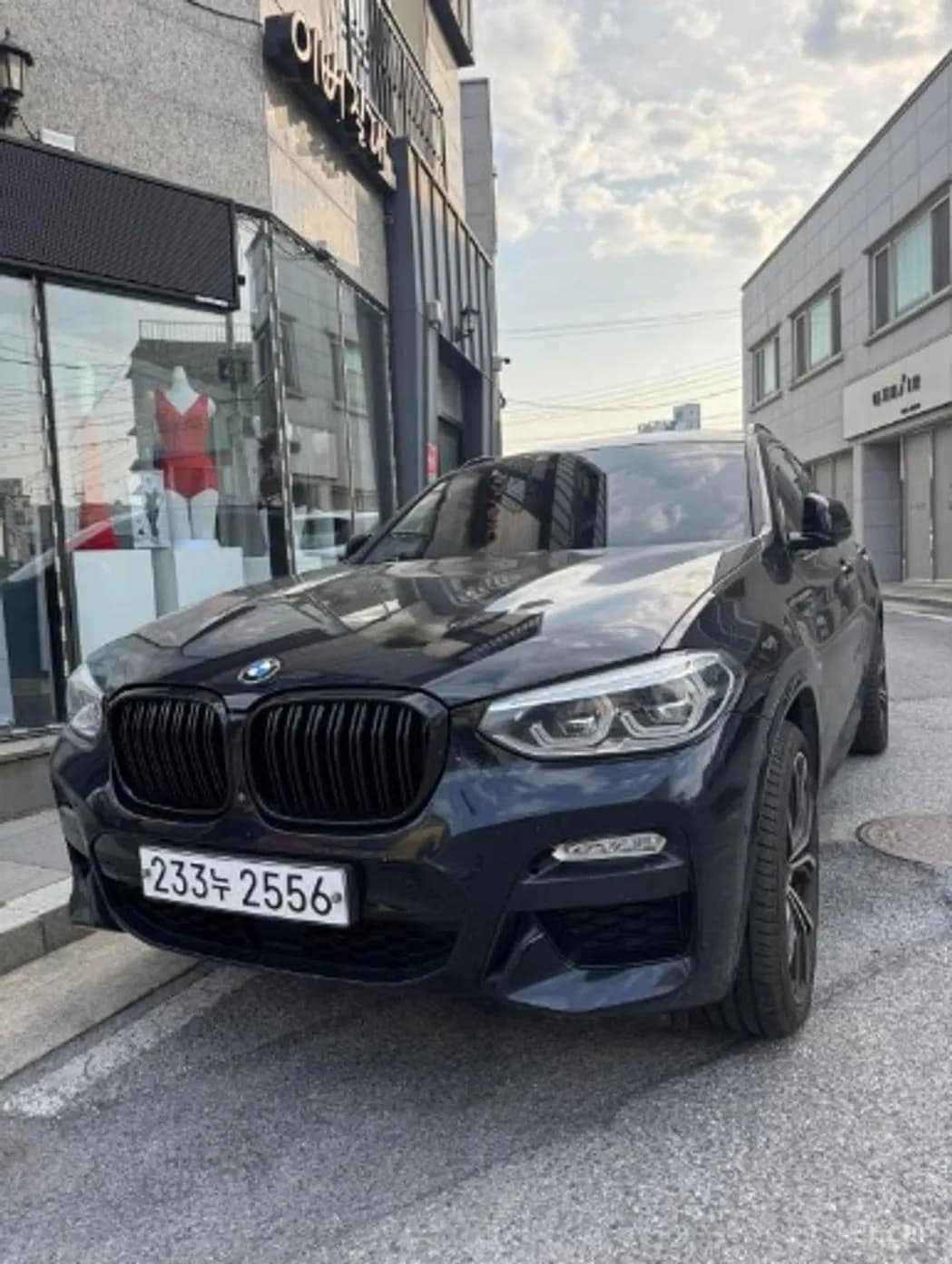 X4 (G02)