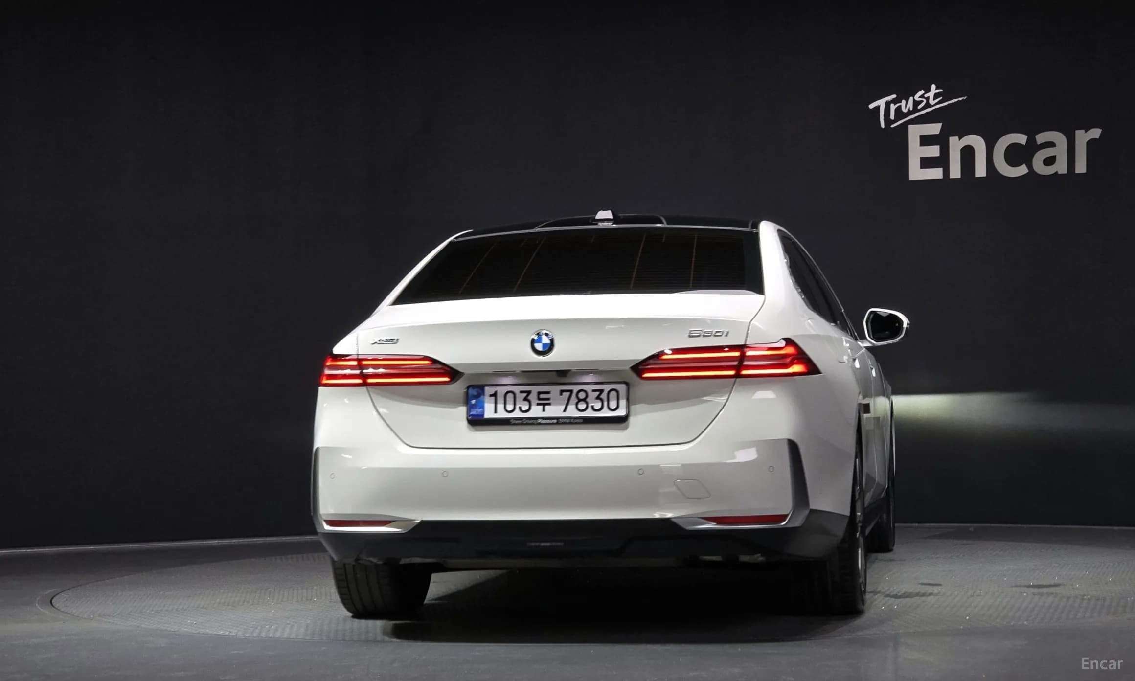 5 Series (G60)