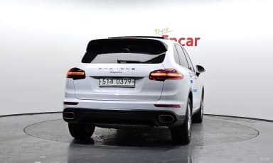 New Cayenne