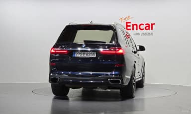 X7 (G07)