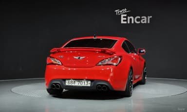 Genesis Coupe