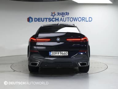X6 (G06)