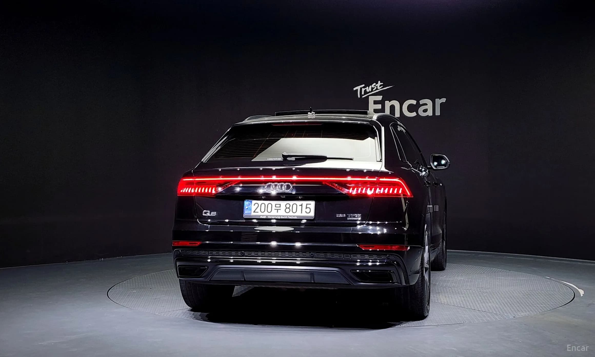 Q8 (4M)