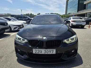Series 4 (F32)