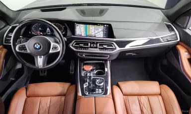 X7 (G07)