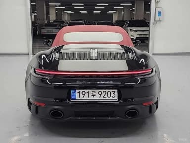 911 (992)