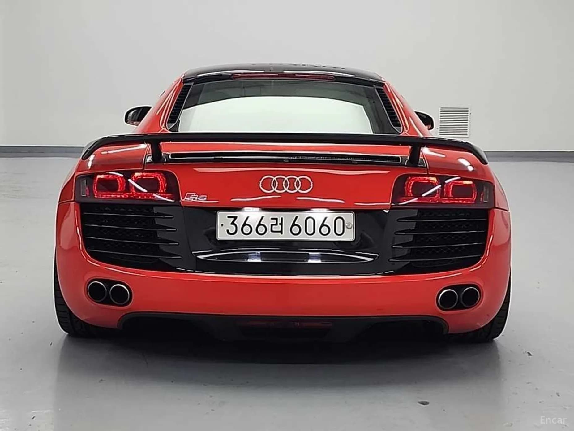 R8
