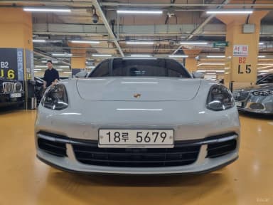 Panamera (971)