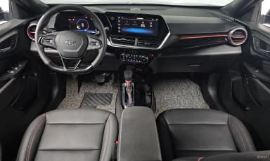 Trax Crossover