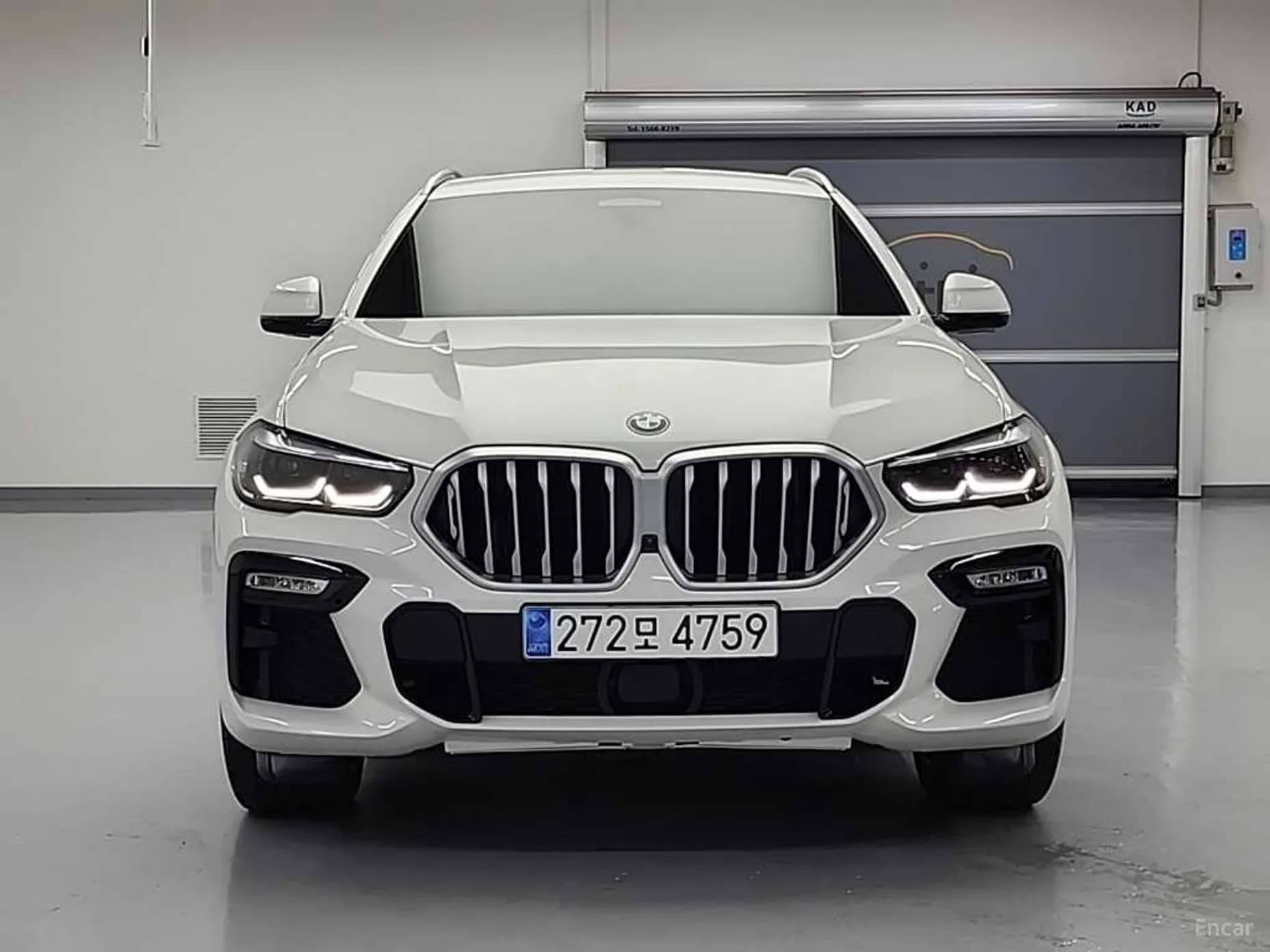 X6 (G06)
