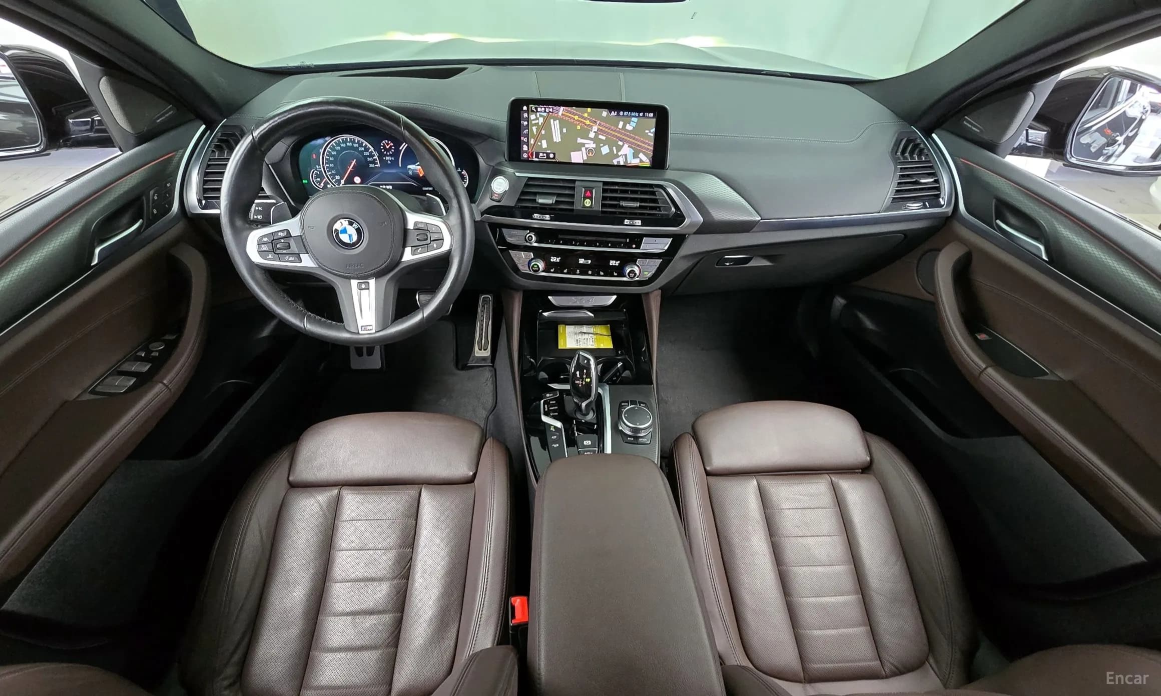 X4 (G02)