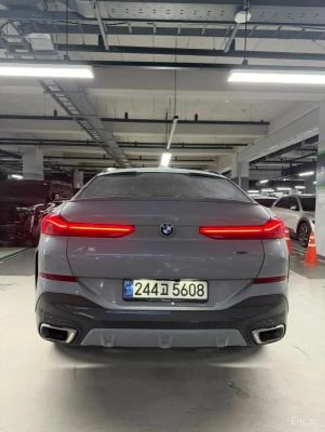X6 (G06)