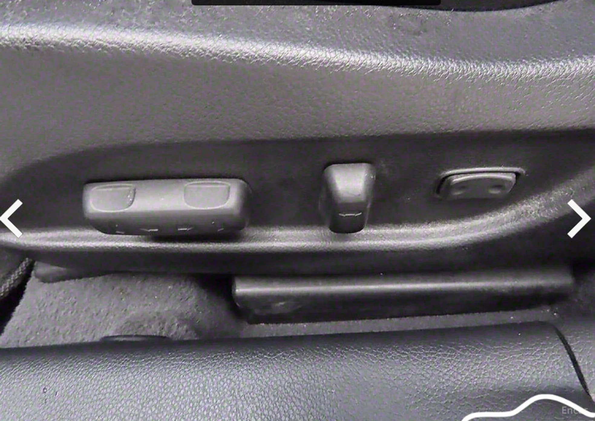 i40 Saloon