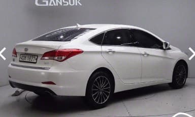 i40 Saloon