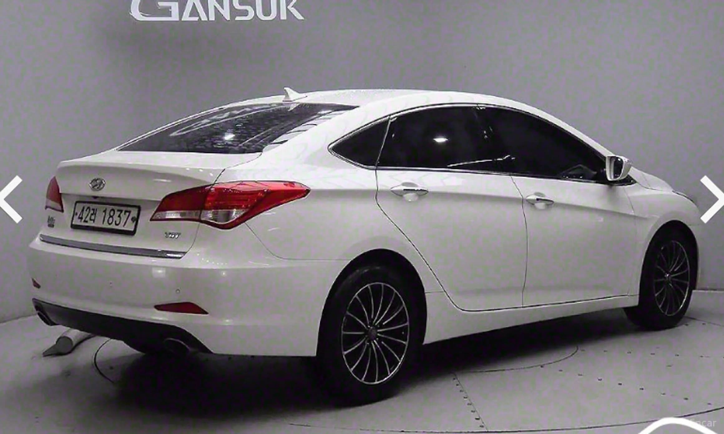 i40 Saloon