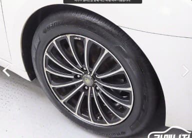 i40 Saloon