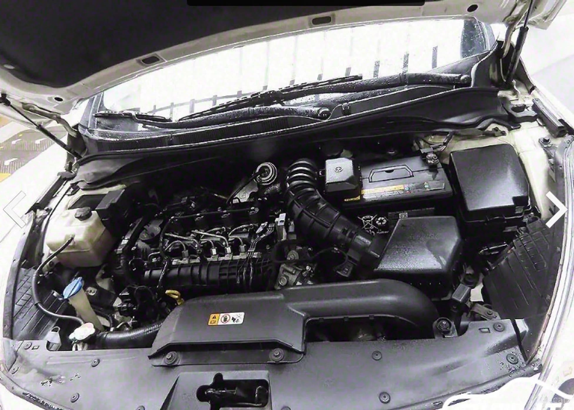 i40 Saloon