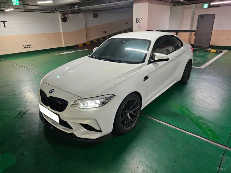M2 (F87)