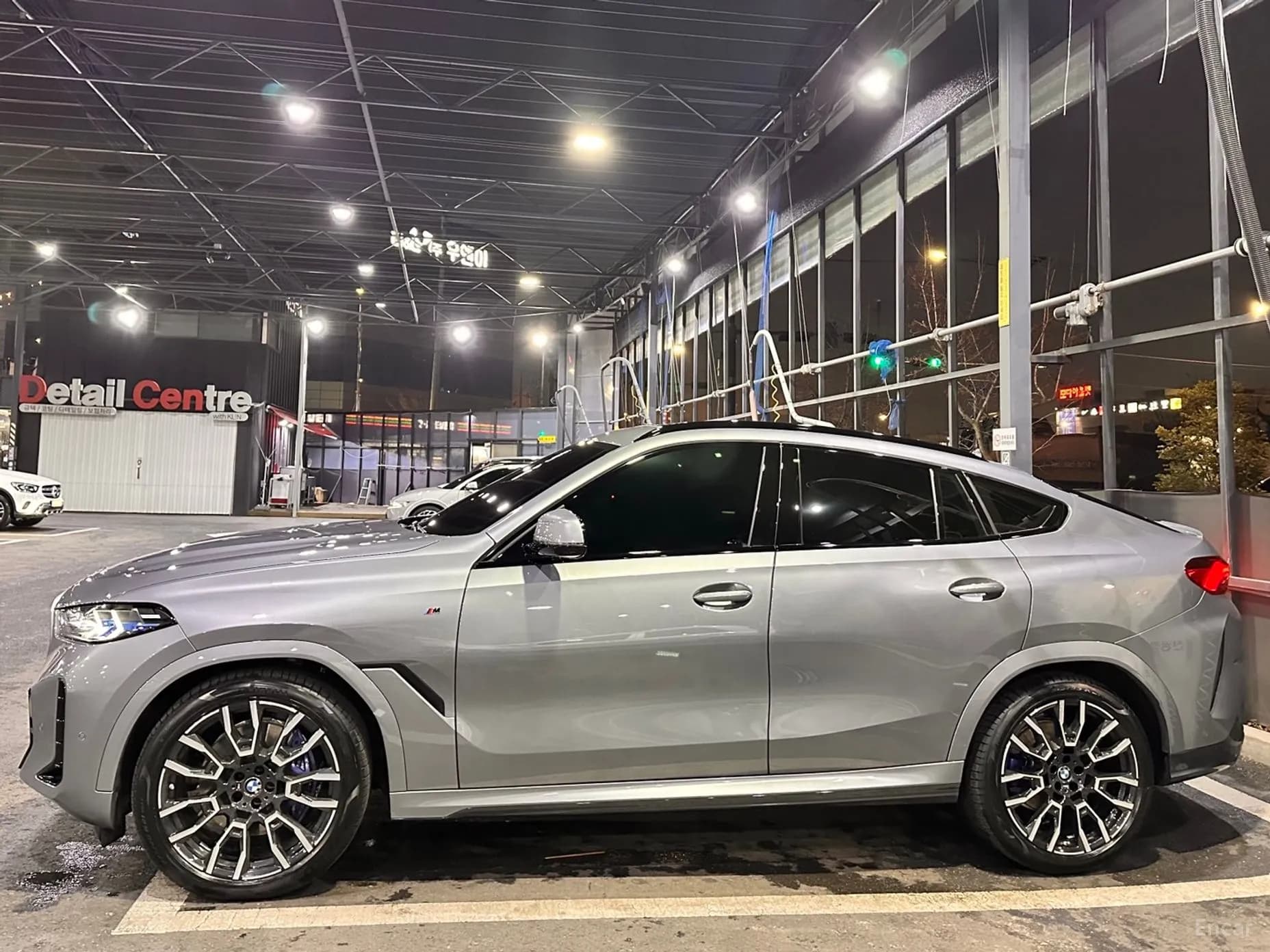 X6 (G06)