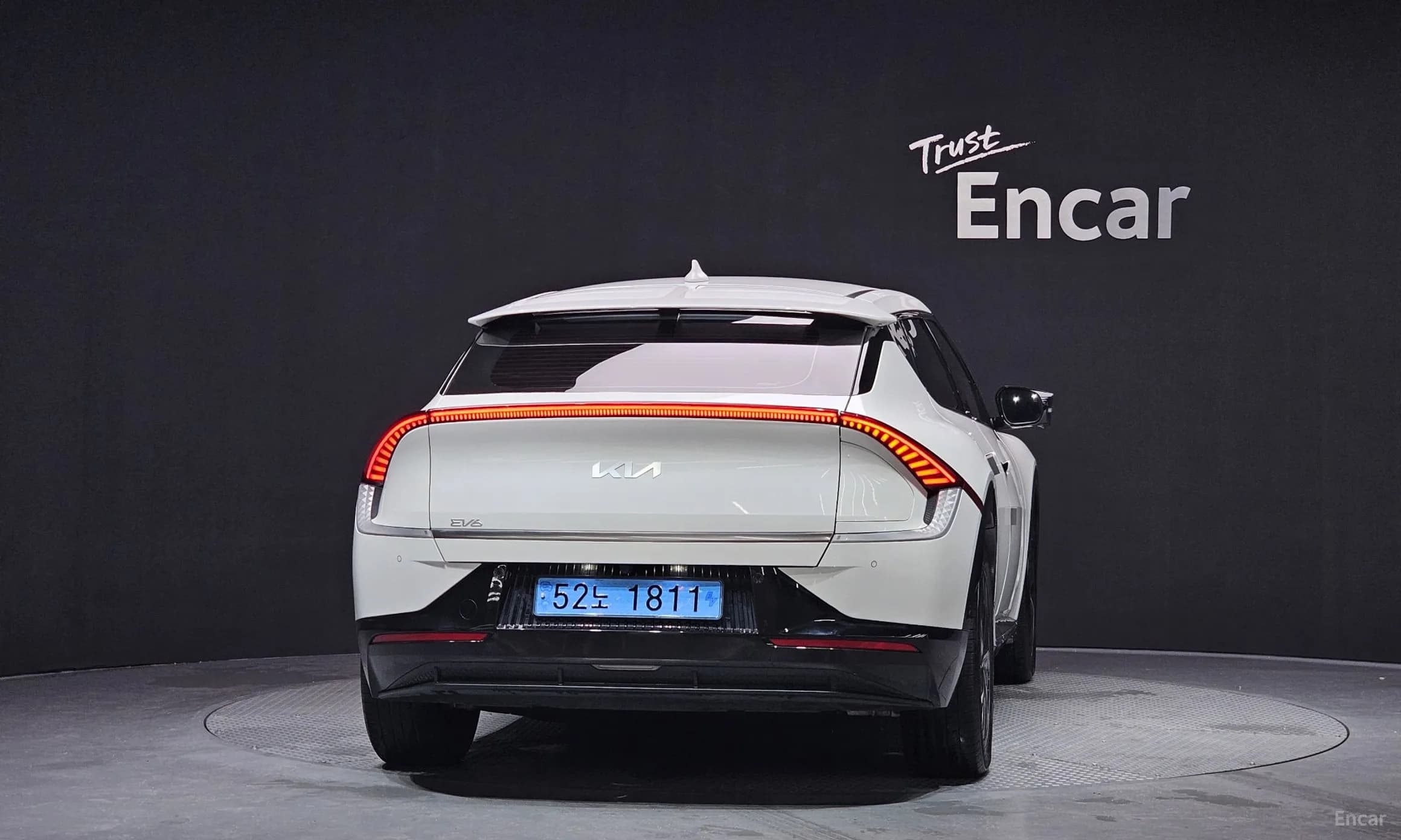EV6