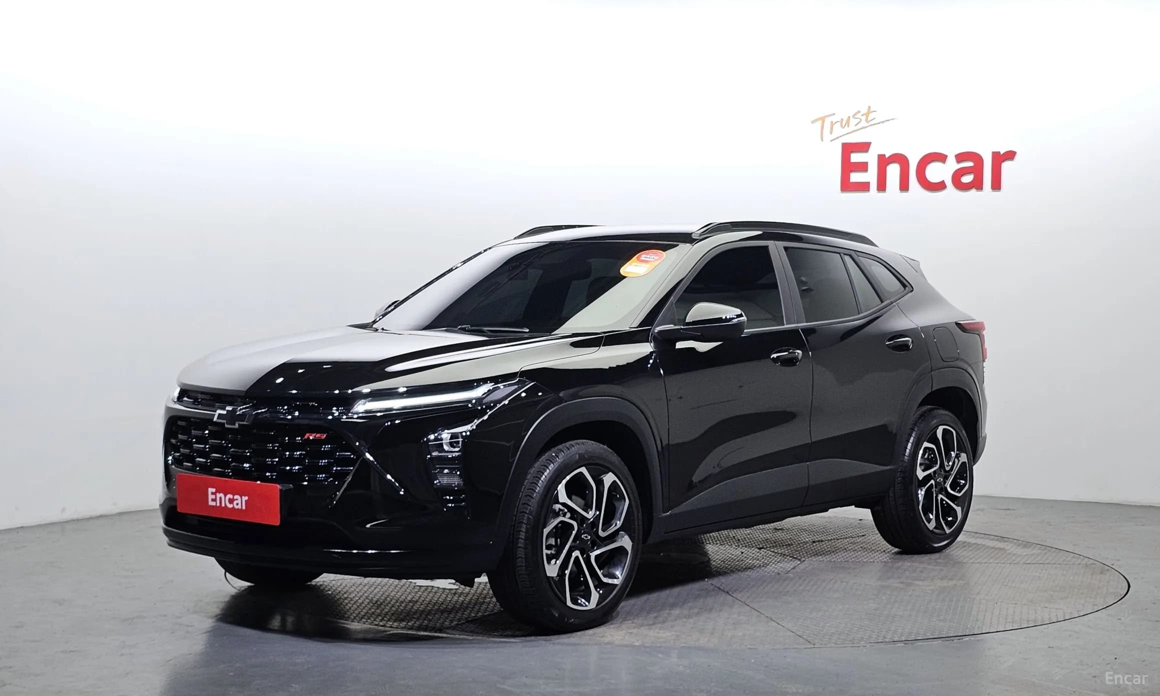 Trax Crossover