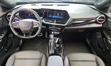 Trax Crossover