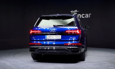Q7 (4M)