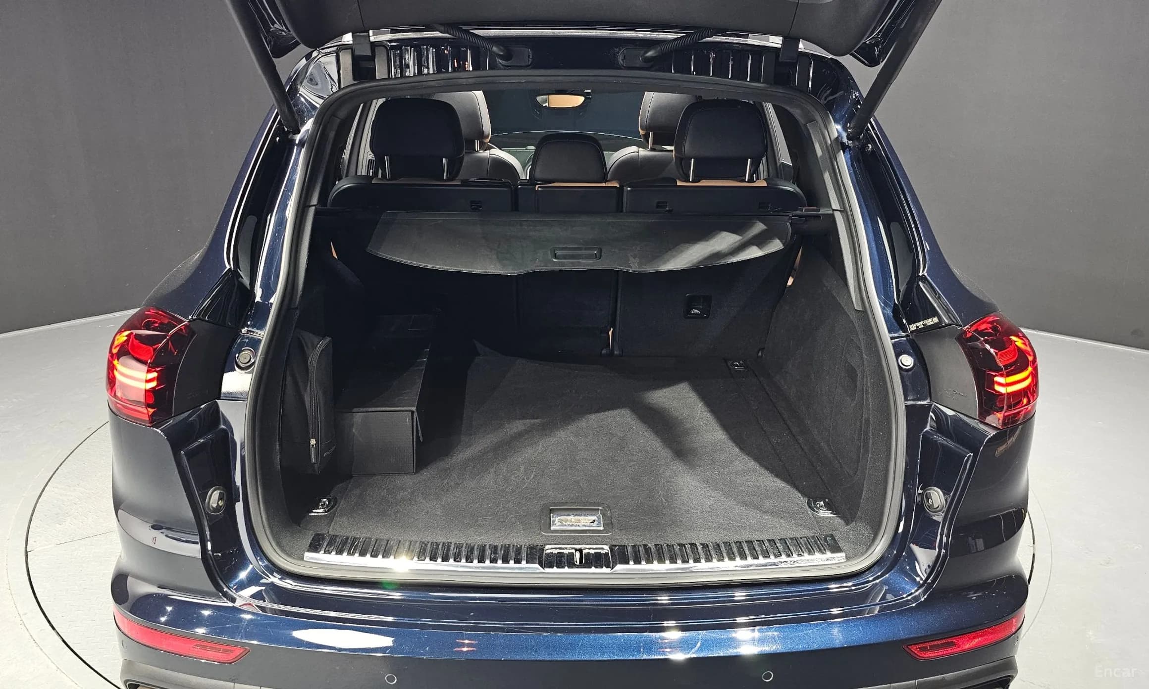 New Cayenne