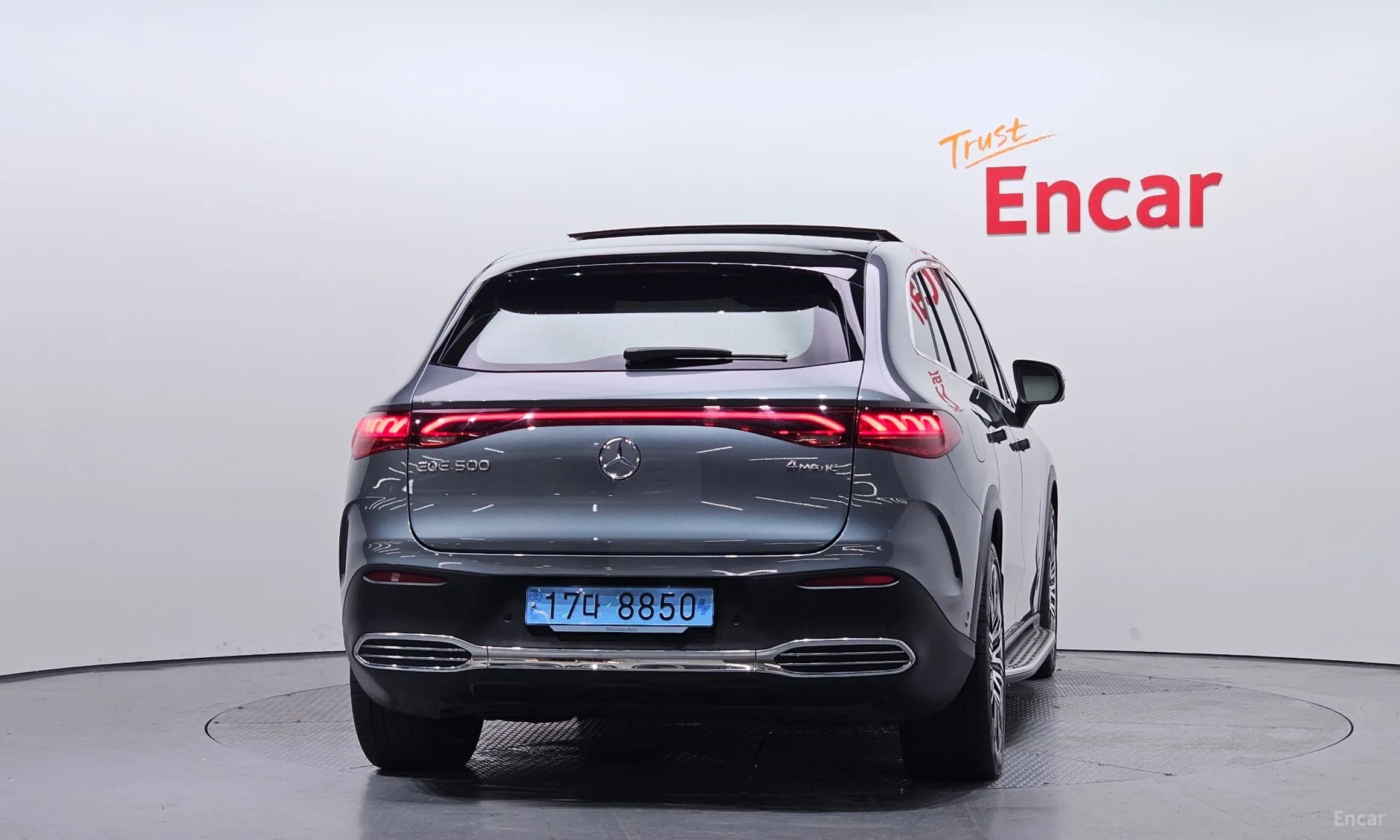 EQE SUV X294