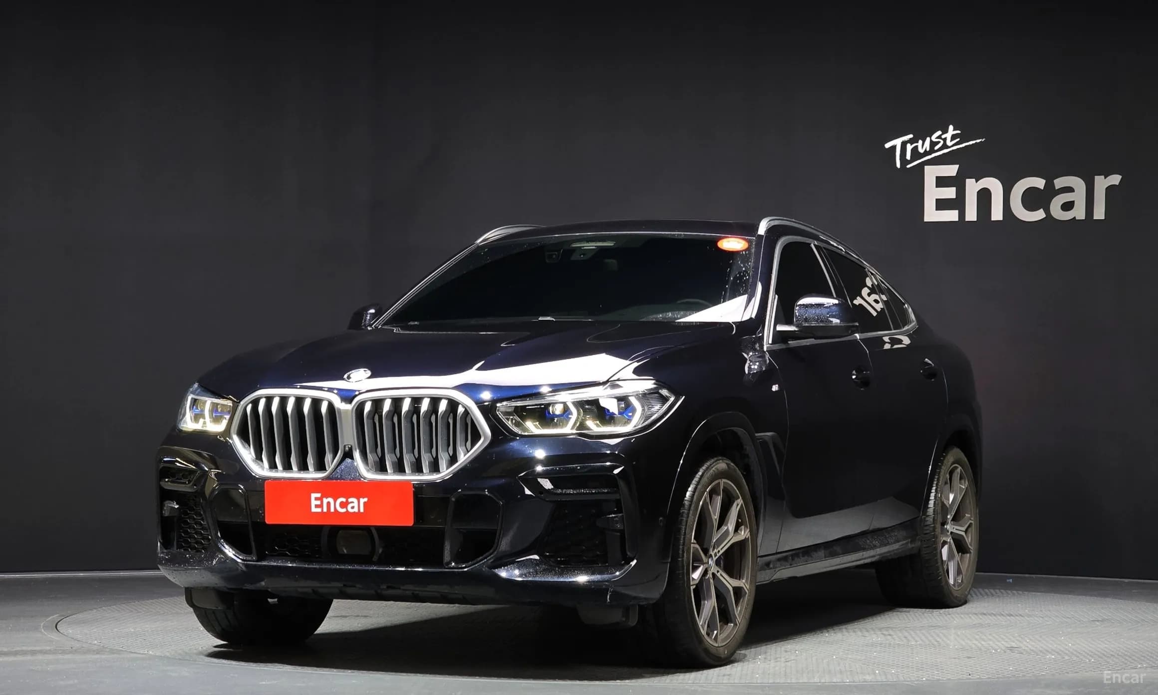 X6 (G06)