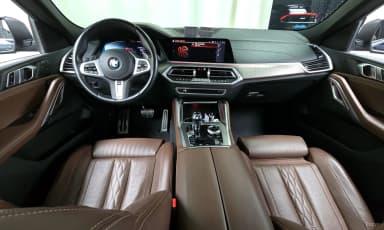X6 (G06)