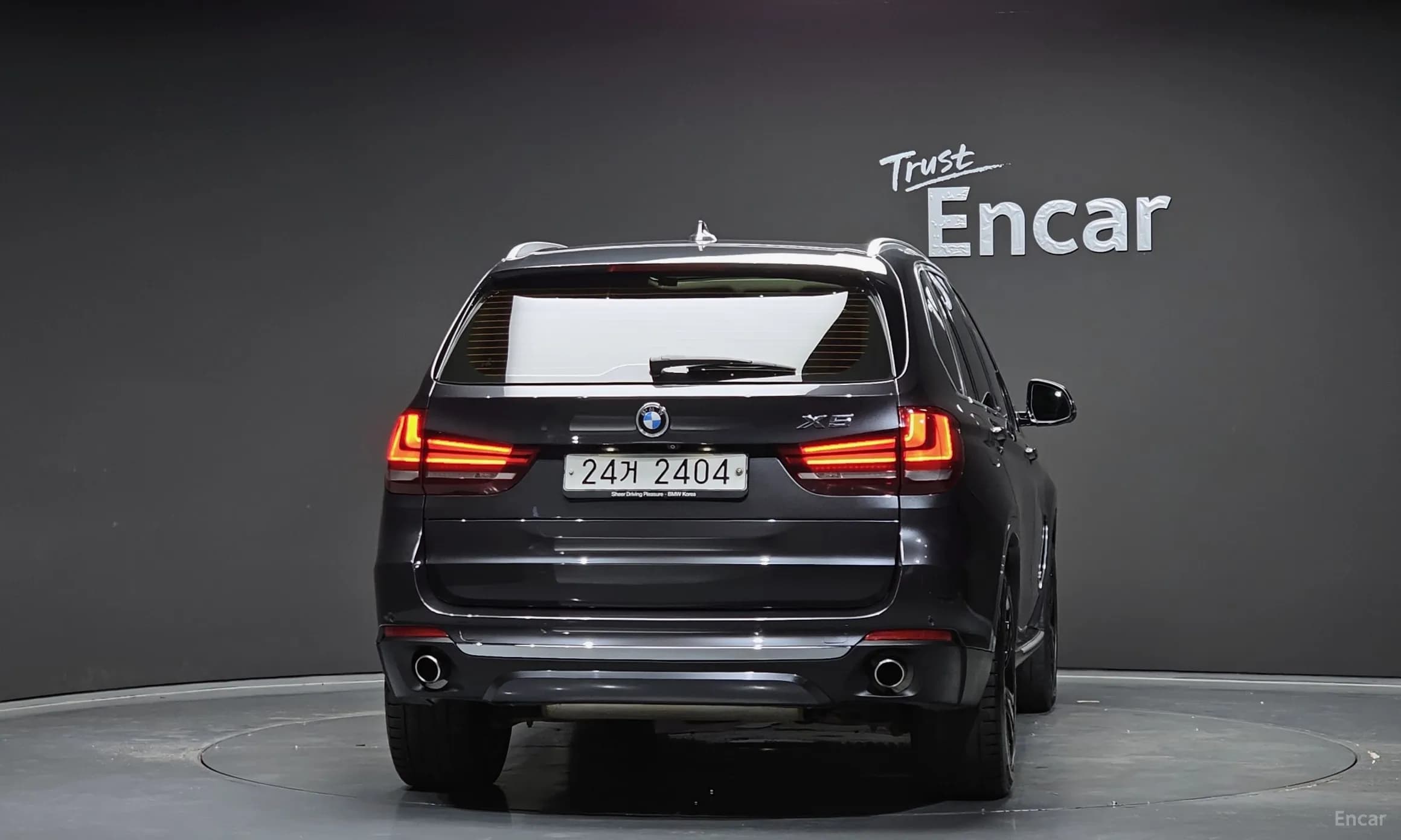 X5 (F15)